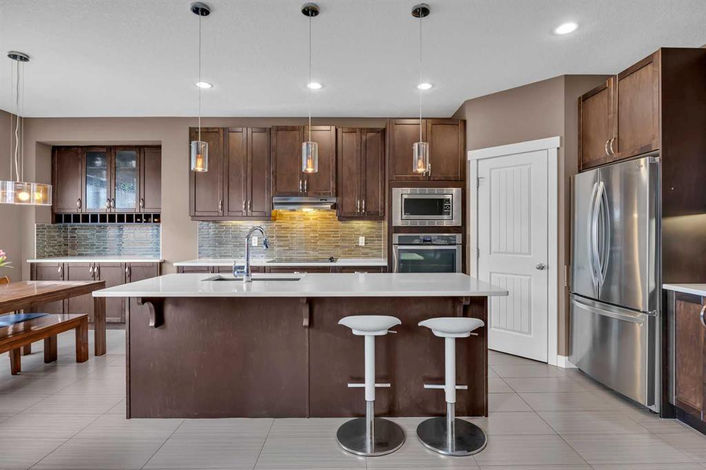 Additional image 6 of 131 Sherwood Street NW, Calgary, AB, T3R 0P1