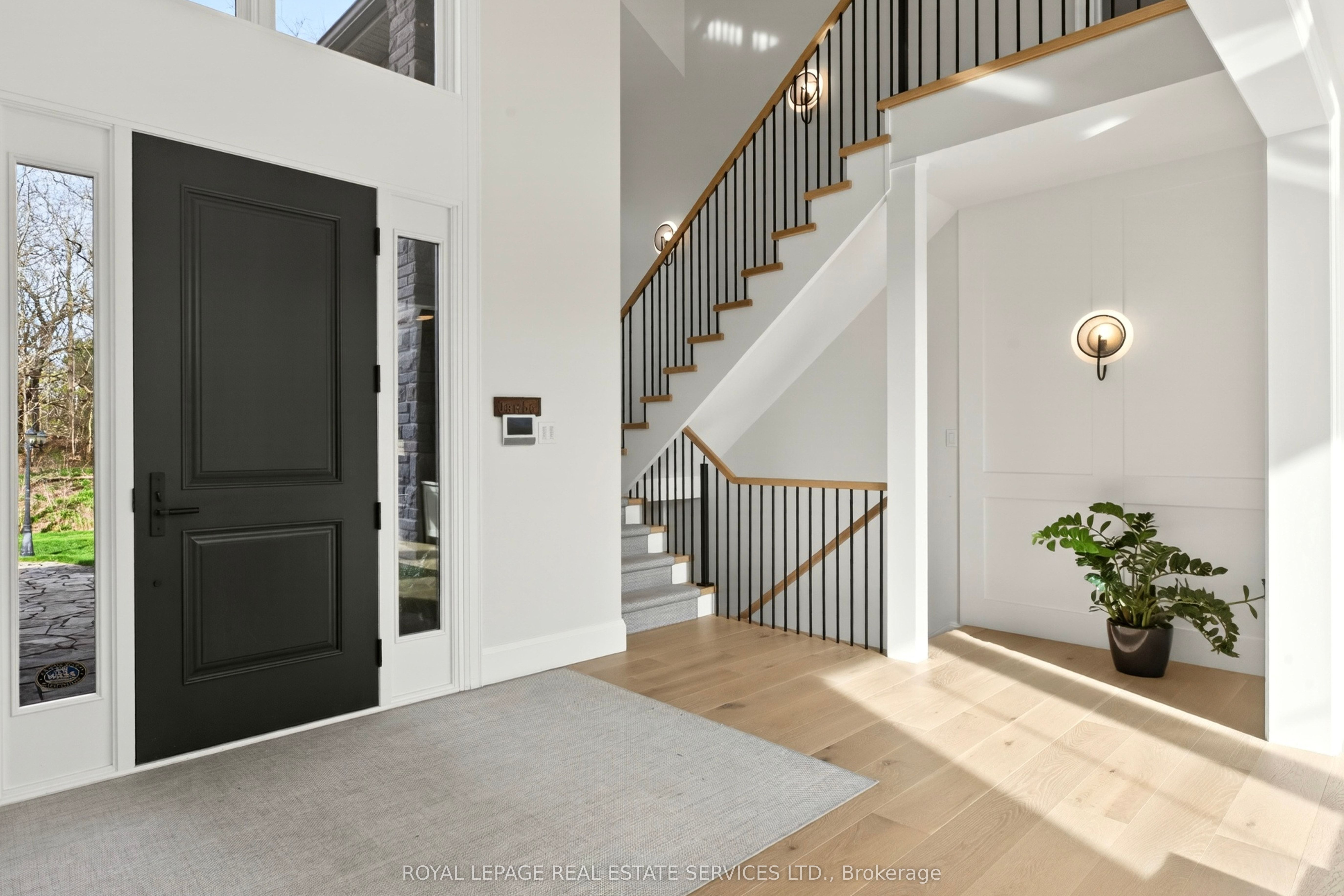 Additional image 3 of 6472 Mcniven Court, Burlington, ON, L7P 0K7
