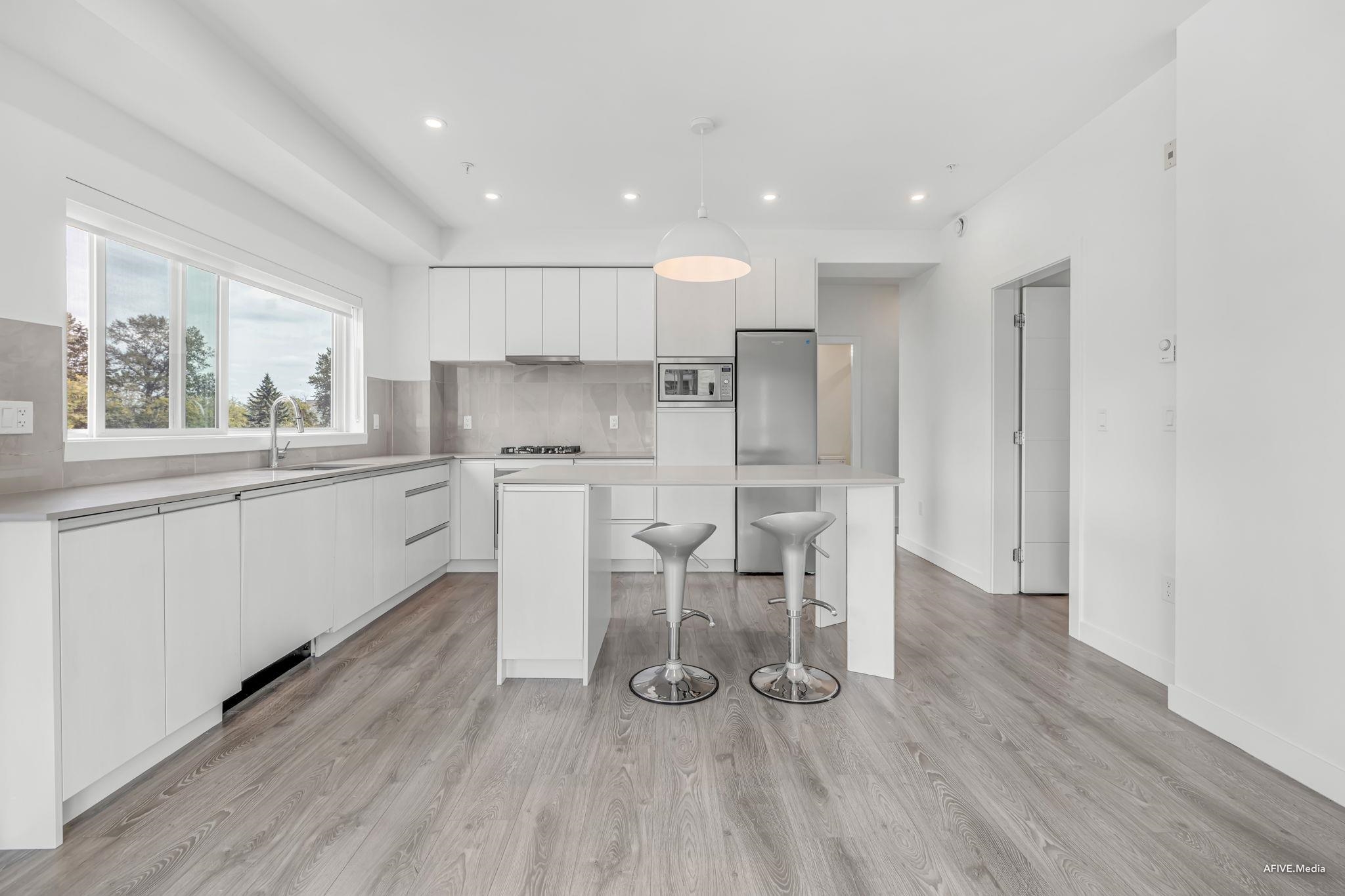 Additional image 5 of 401-14225 103a Avenue, Surrey, BC, V3T 0T4