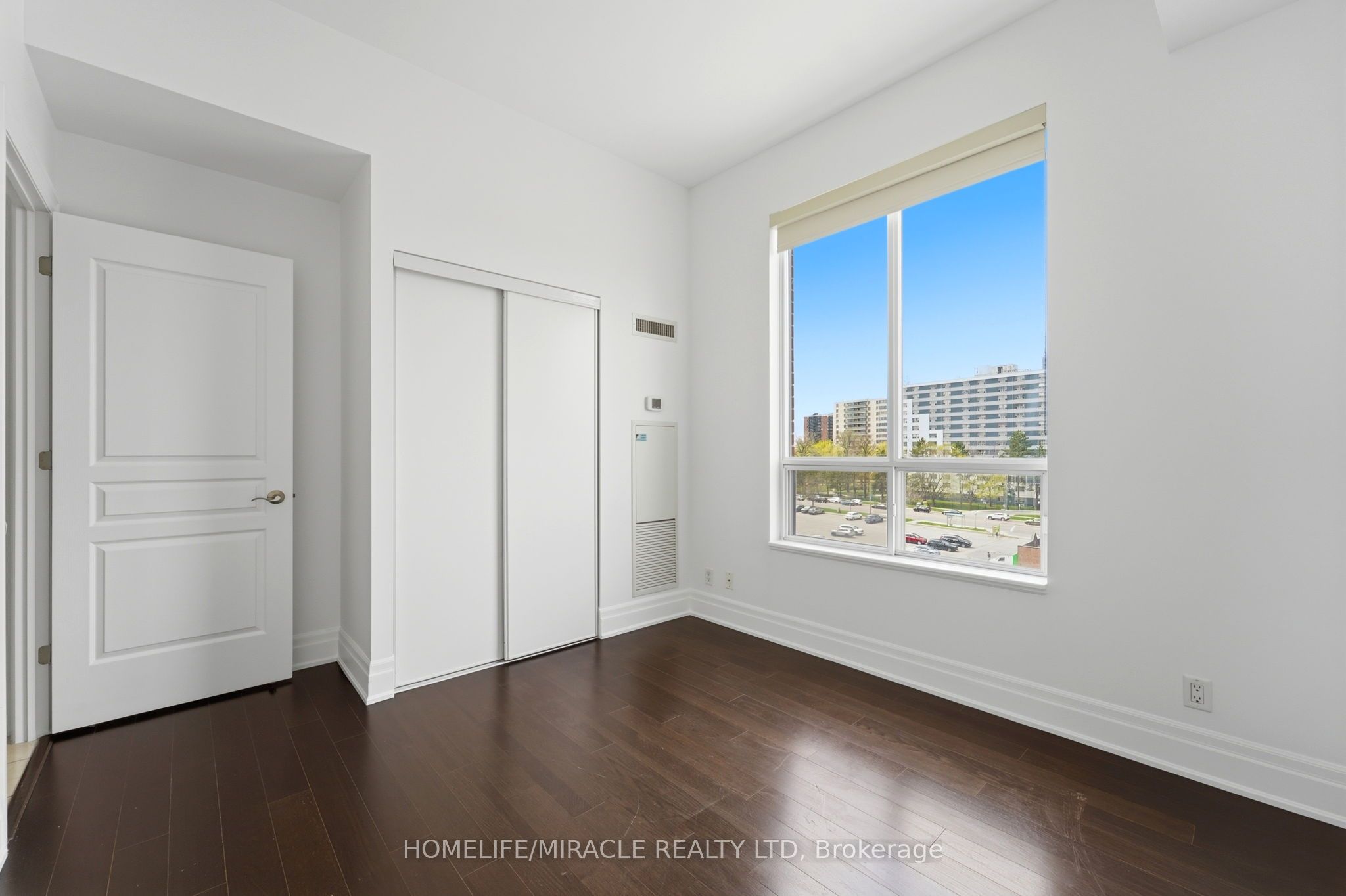 777 Steeles Avenue, Toronto, ON, M2R 3Y4