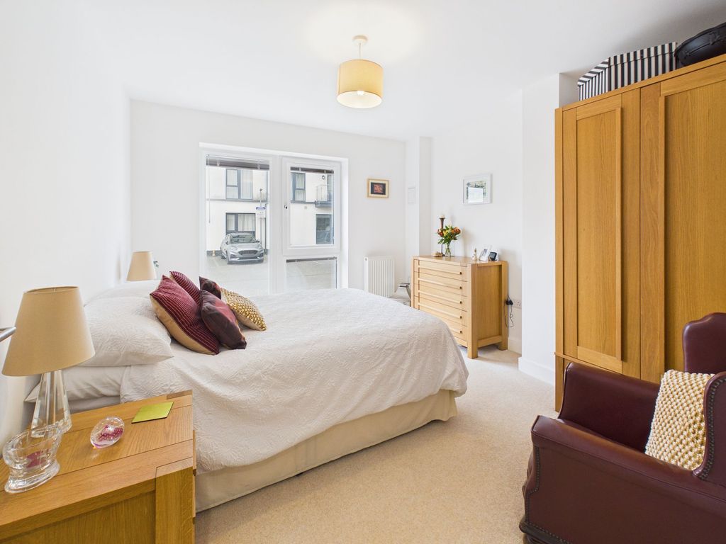 Additional image 8 of 2 bed property for saleTrinity Street, Plymouth PL1