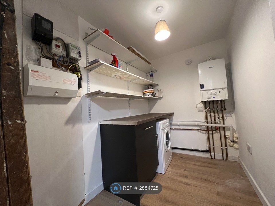 Additional image 15 of 4 bed flat to rentNapier Drive, Glasgow G51