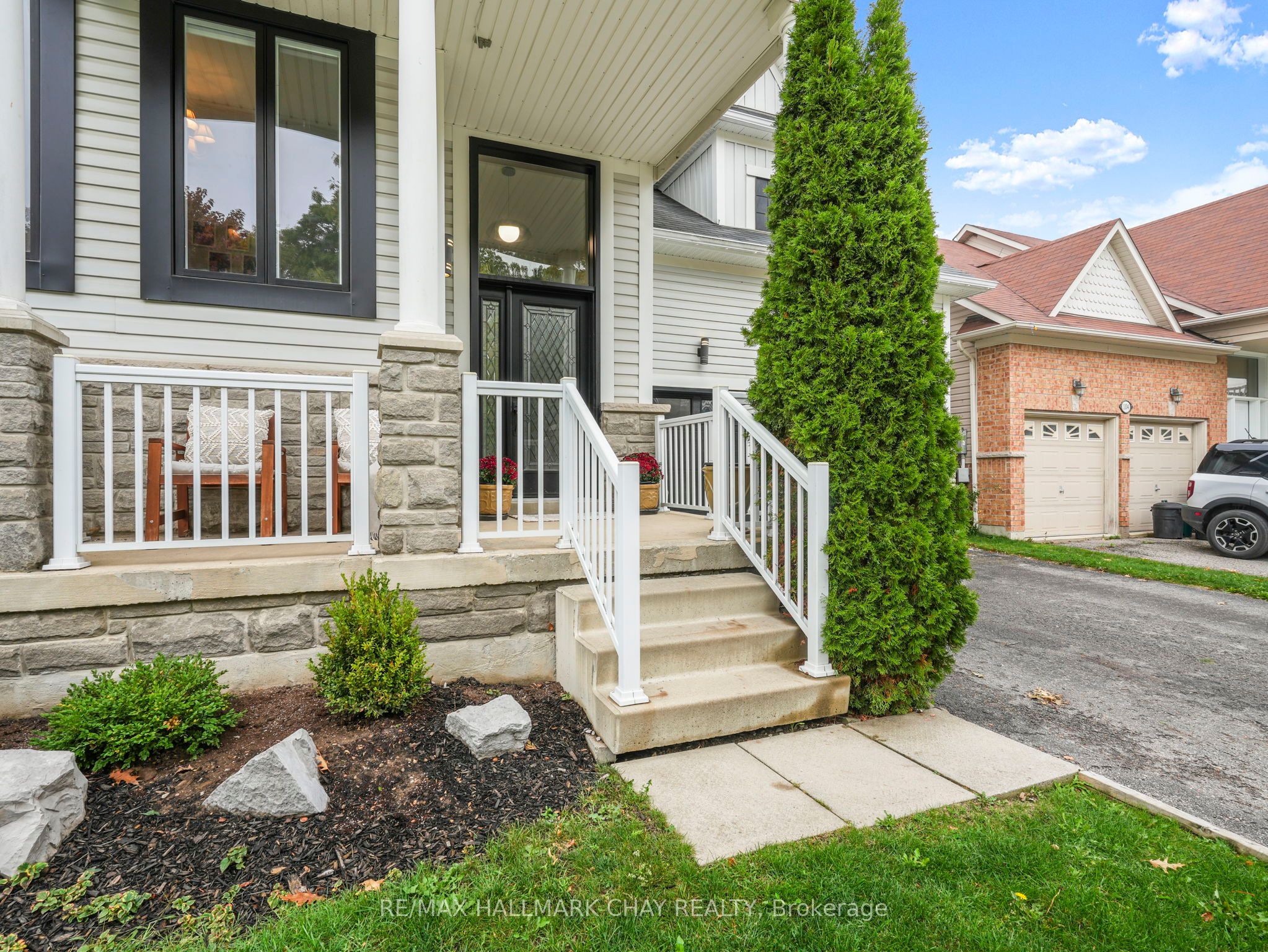 Additional image 3 of 102 Diana Way, Barrie, ON, L4M 7J2
