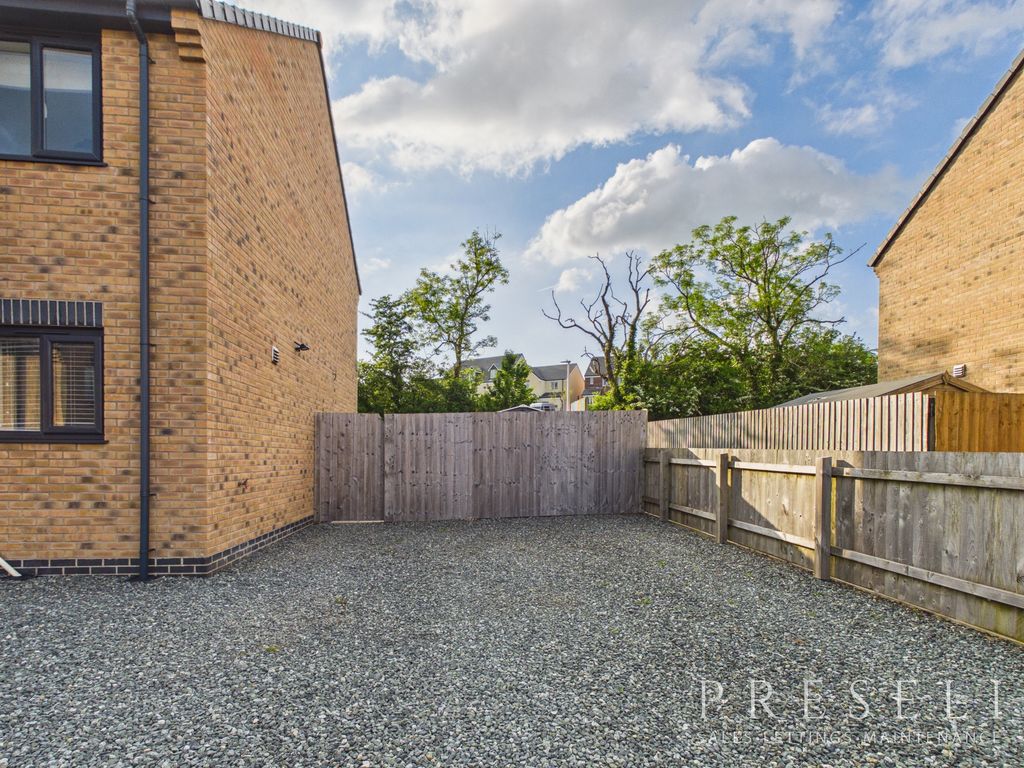 Additional image 16 of 2 bed semi-detached house to rentGlenfields Road, Haverfordwest, Pembrokeshire SA61