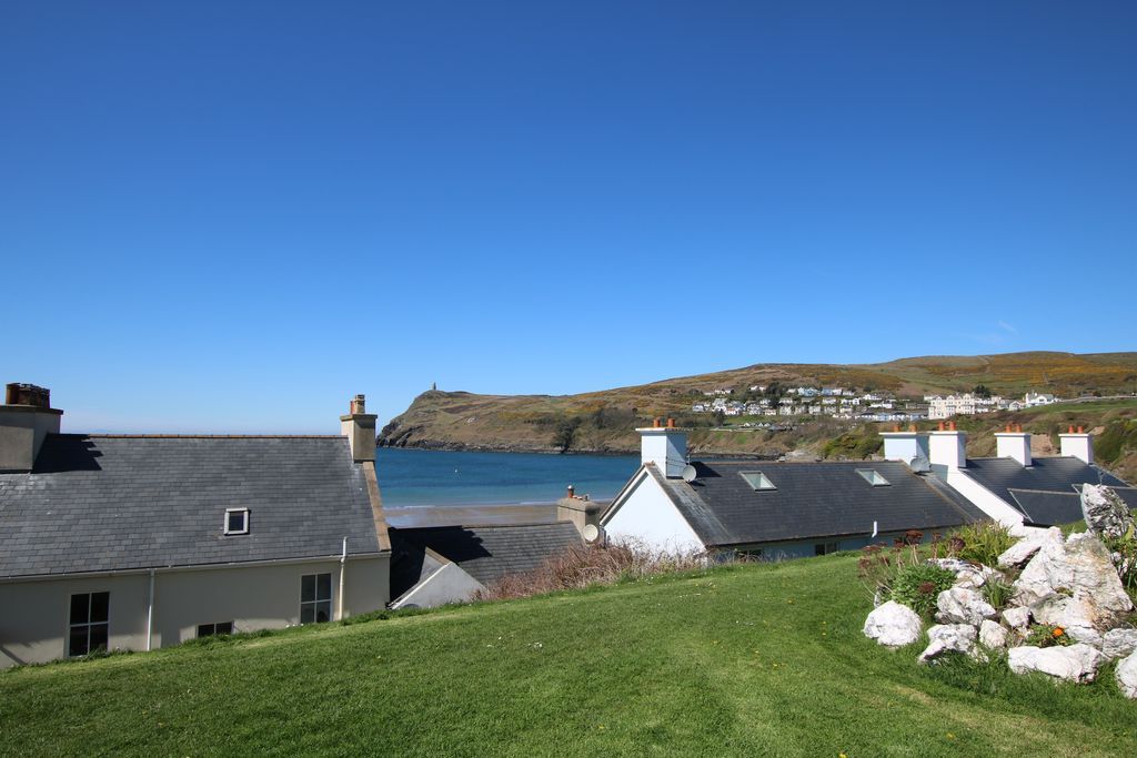 Additional image 9 of 2 bed flat for sale2 Erinville, The Promenade, Port Erin IM9