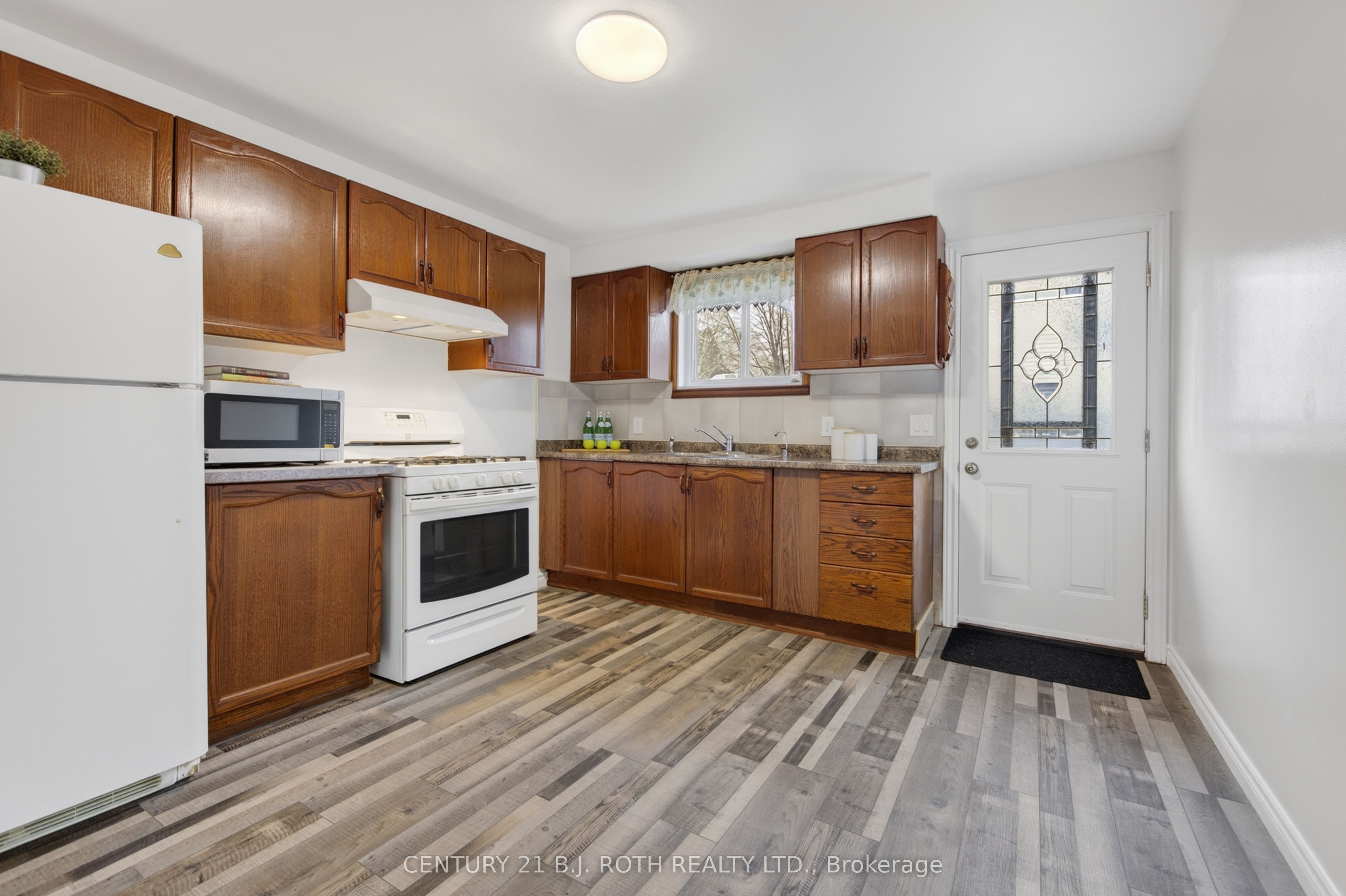 Additional image 4 of 109 Malcolm Street, Essa, ON, L0M 1B0