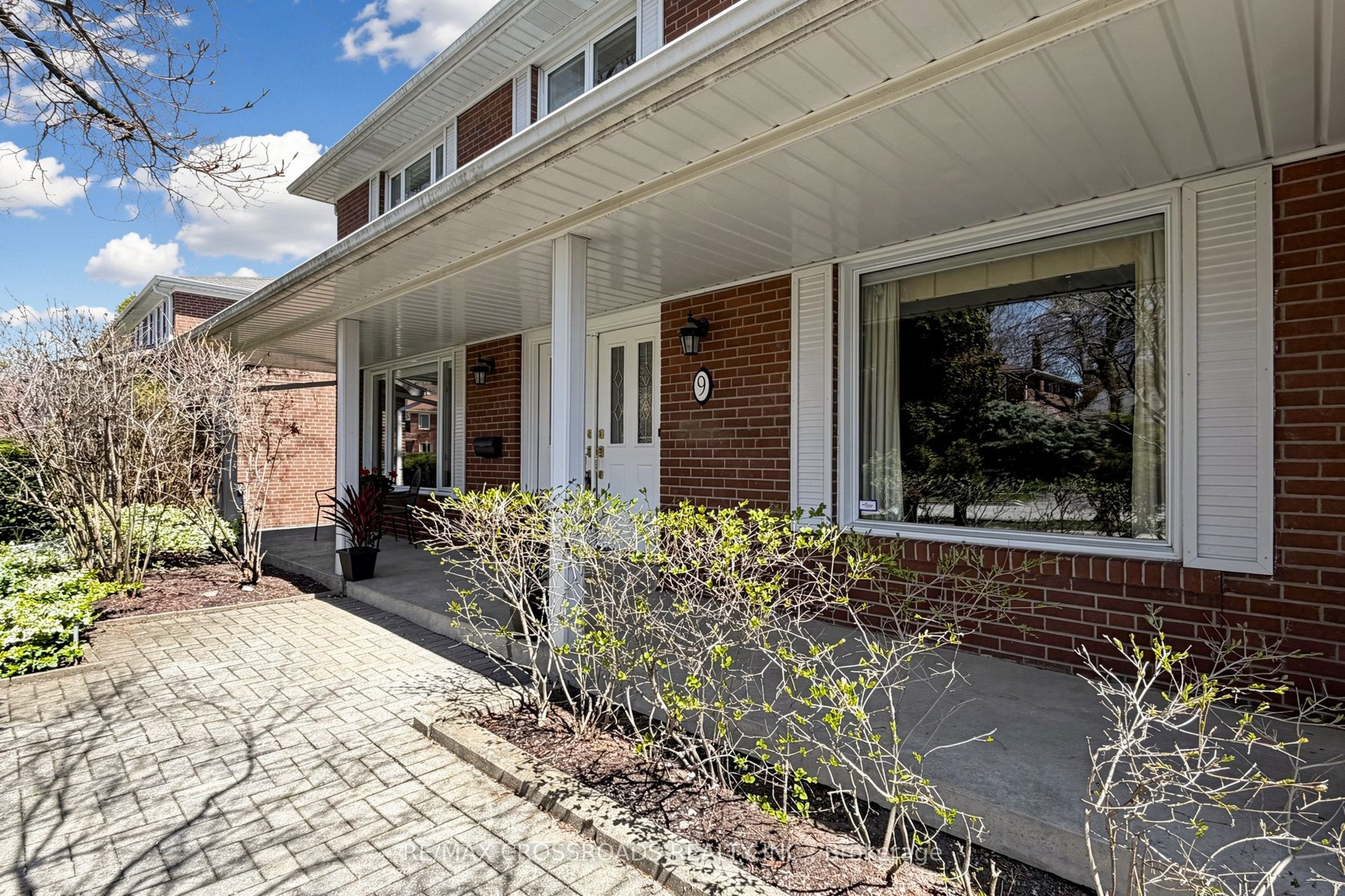 Additional image 3 of 9 Tullamore Drive, Toronto, ON, M2L 2E9