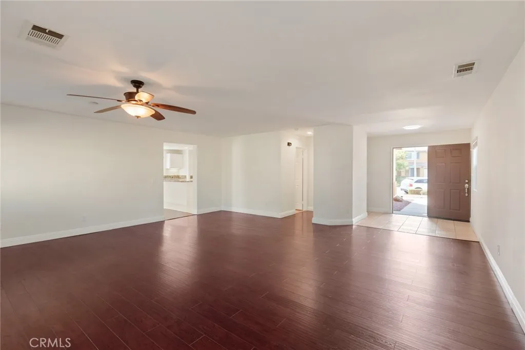 Additional image 7 of 33980 Petunia St, Murrieta, CA 92563