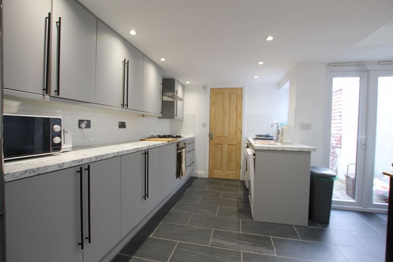 Additional image 3 of 4 bed terraced house to rentParkfield Place, Cardiff CF14