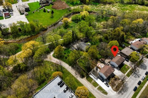 Additional image 8 of 195 Old Carriage Drive, Kitchener, ON, N2P 1H5