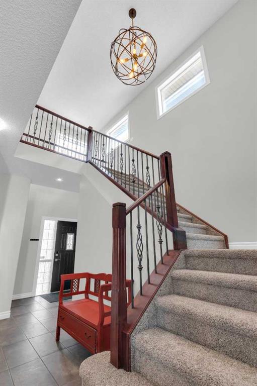 Additional image 3 of 180 Kincora Drive NW, Calgary, AB, T3R 1L5