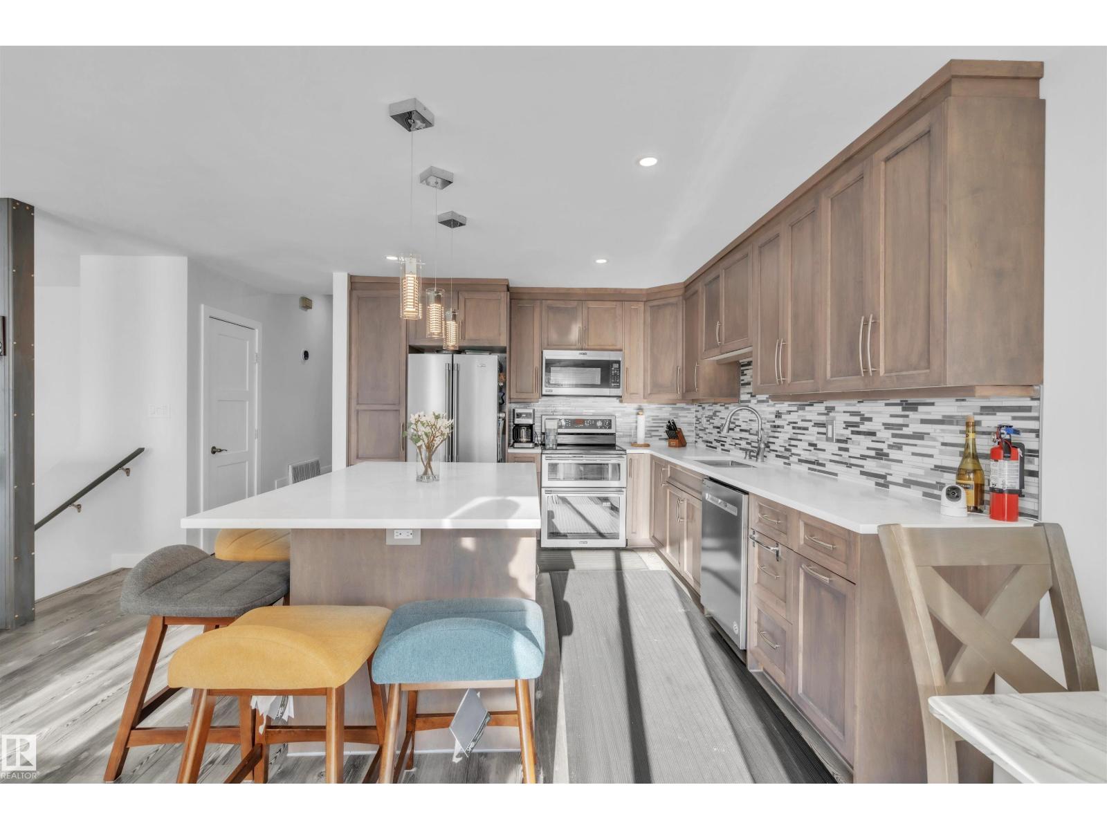 Additional image 3 of 4414 50 Avenue, Cold Lake, AB, T9M2B3