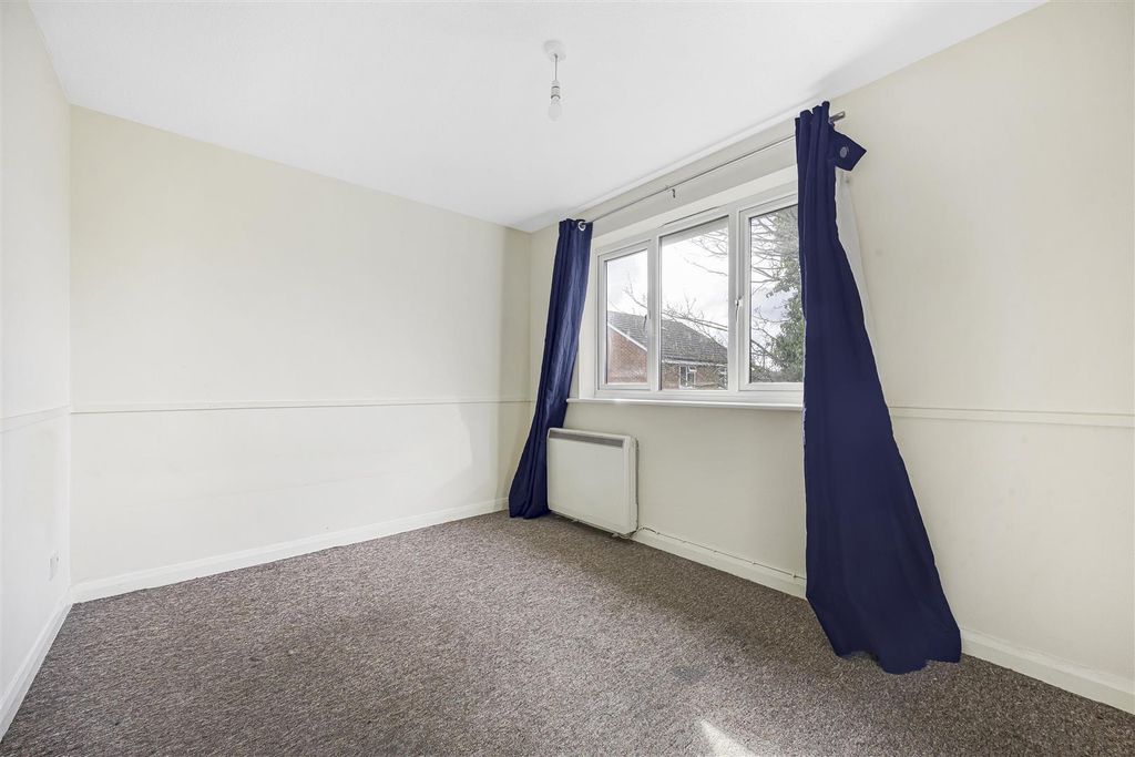 Additional image 6 of 1 bed flat for saleExbourne Road, Reading RG2