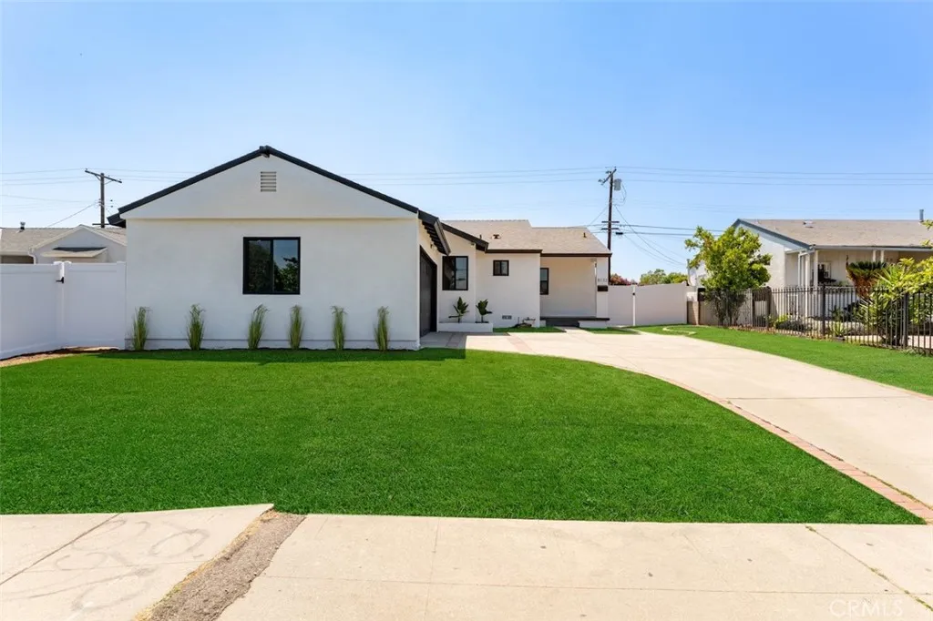 Additional image 77 of 8133 Brimfield Avenue, Panorama City, CA 91402