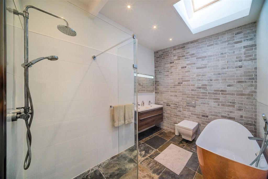Additional image 11 of 3 bed terraced house for saleGurnard, Isle Of Wight PO31