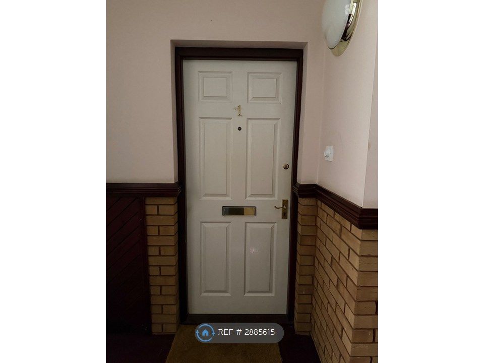 Additional image 3 of 2 bed flat to rentWaverley Crescent, Livingston EH54