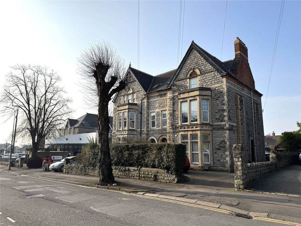 1 bed flat to rentHickman Road, Penarth, Penarth CF64