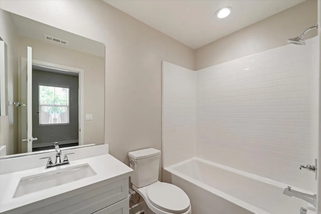 Additional image 25 of 4358 Saint Cloud Way Unit 2, Oceanside, CA 92056