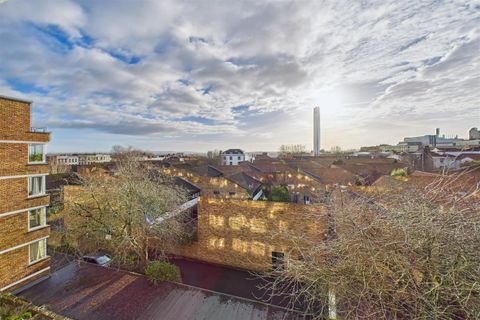 High Kingsdown, Kingsdown BS2