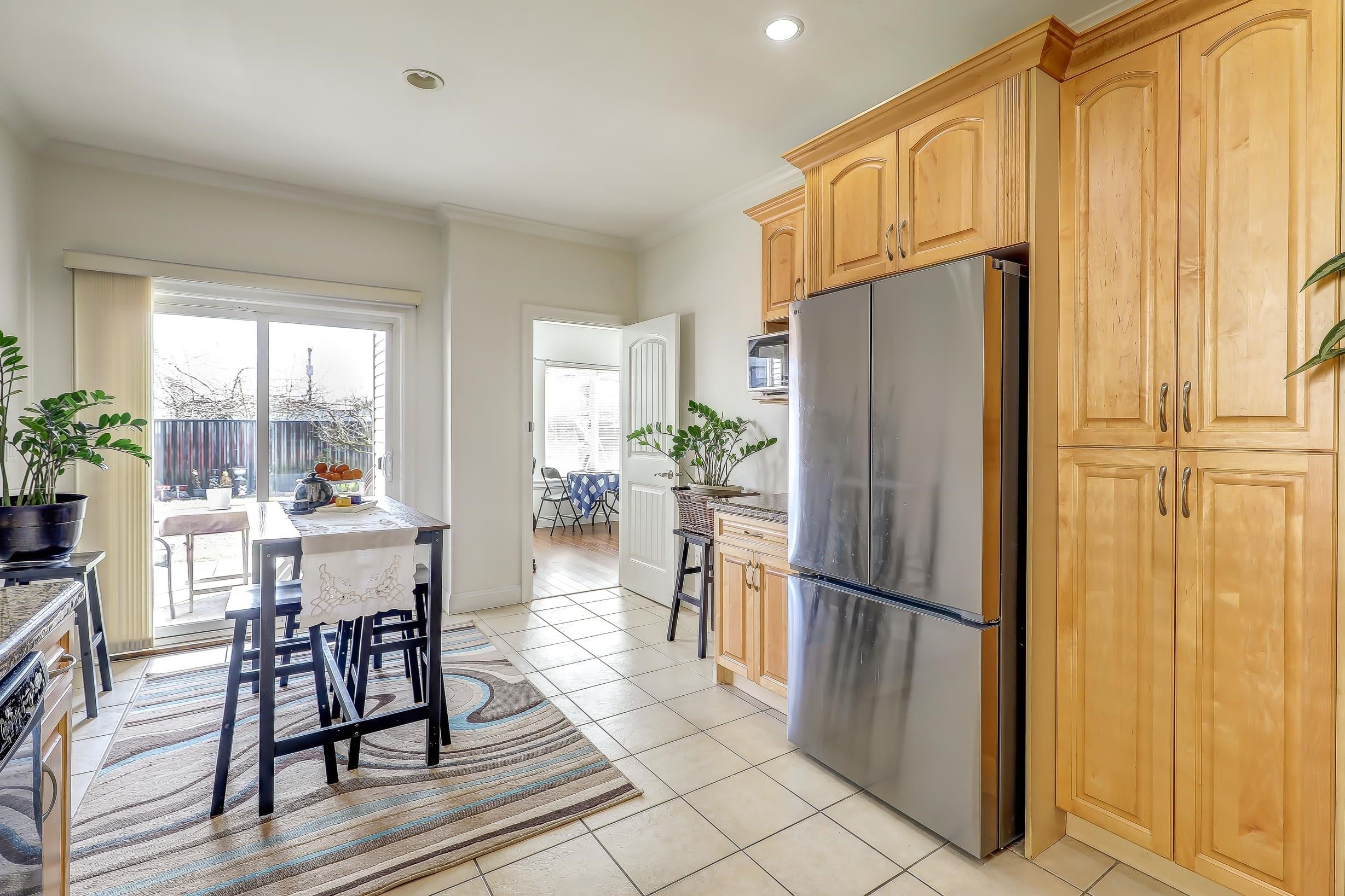 Additional image 6 of 7448 17th Ave Avenue, Burnaby, BC, V3N 1L4