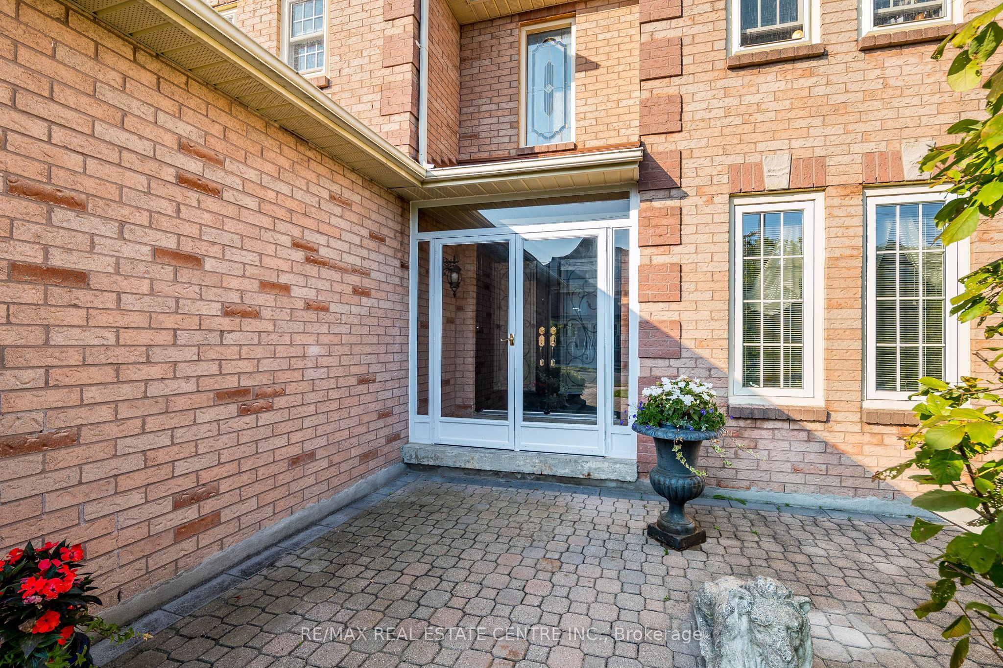 Additional image 4 of 490 Old Harwood Avenue, Ajax, ON, L1T 3L1