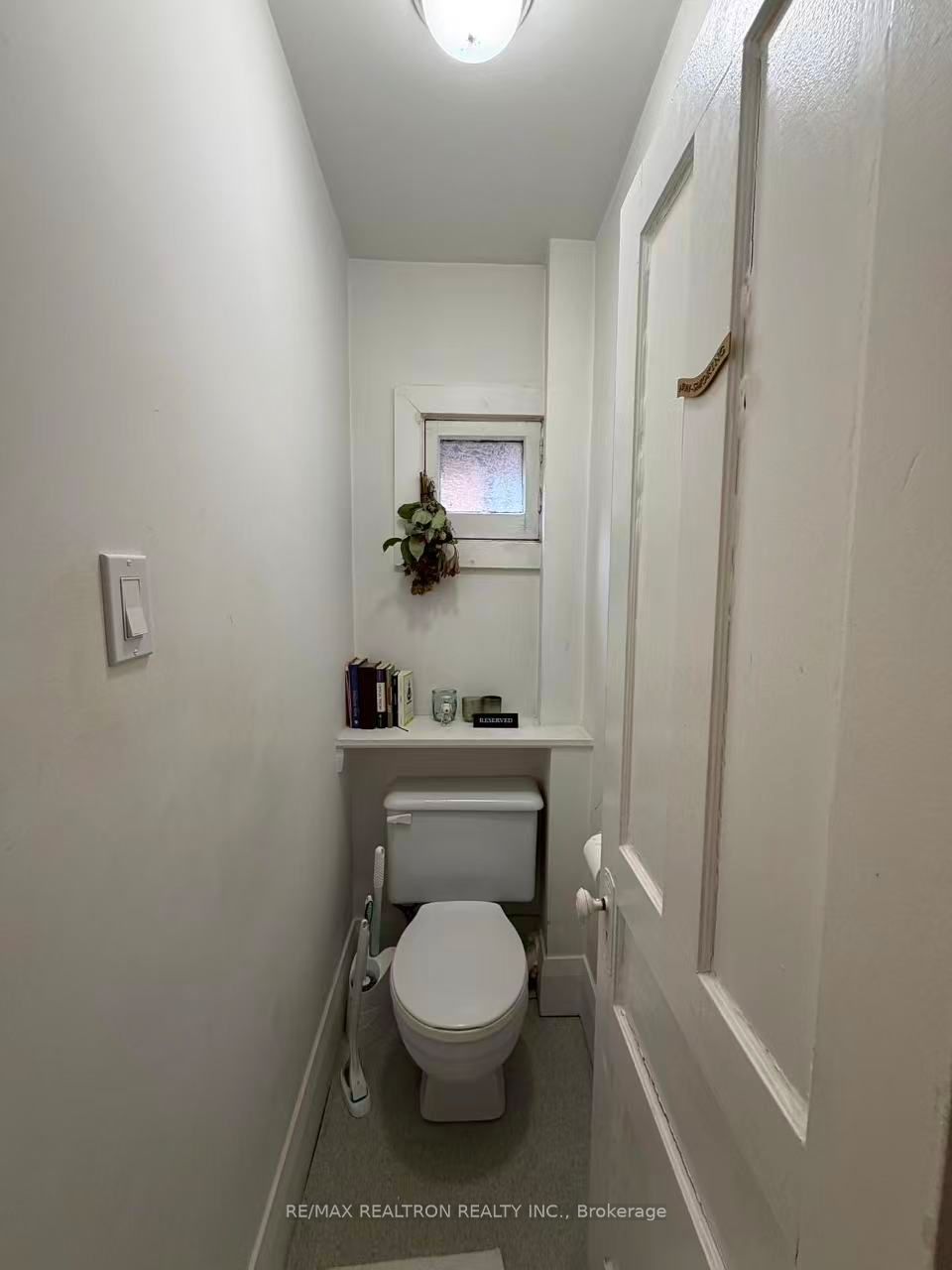Additional image 3 of 4-108 Admiral Road, Toronto, ON, M5R 2L6