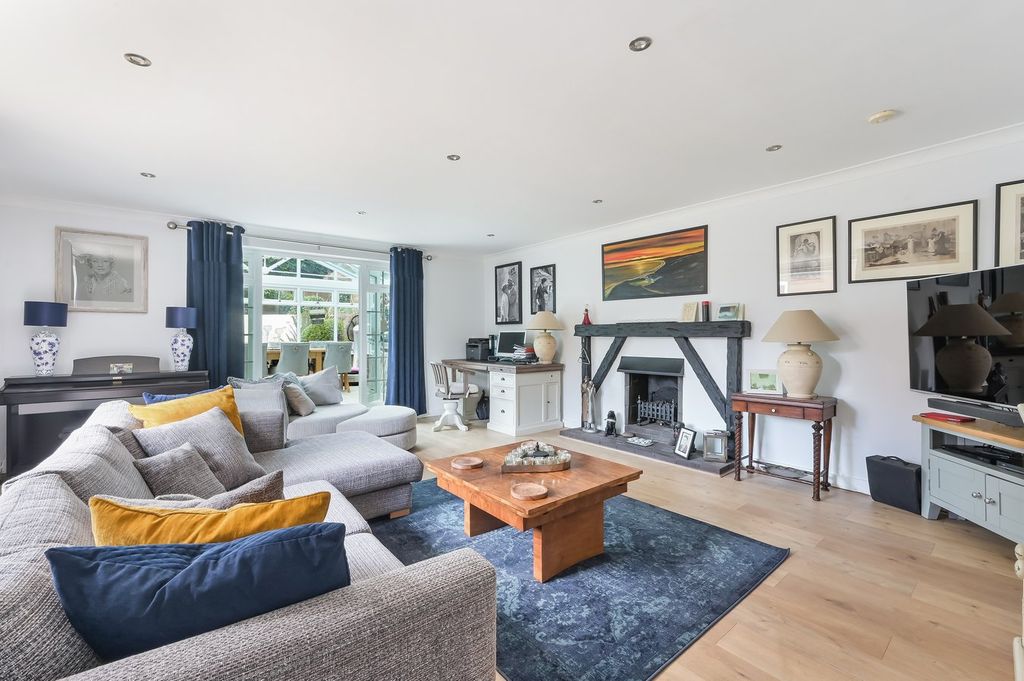 Additional image 6 of 3 bed detached house for saleBrooklands Road, Weybridge KT13