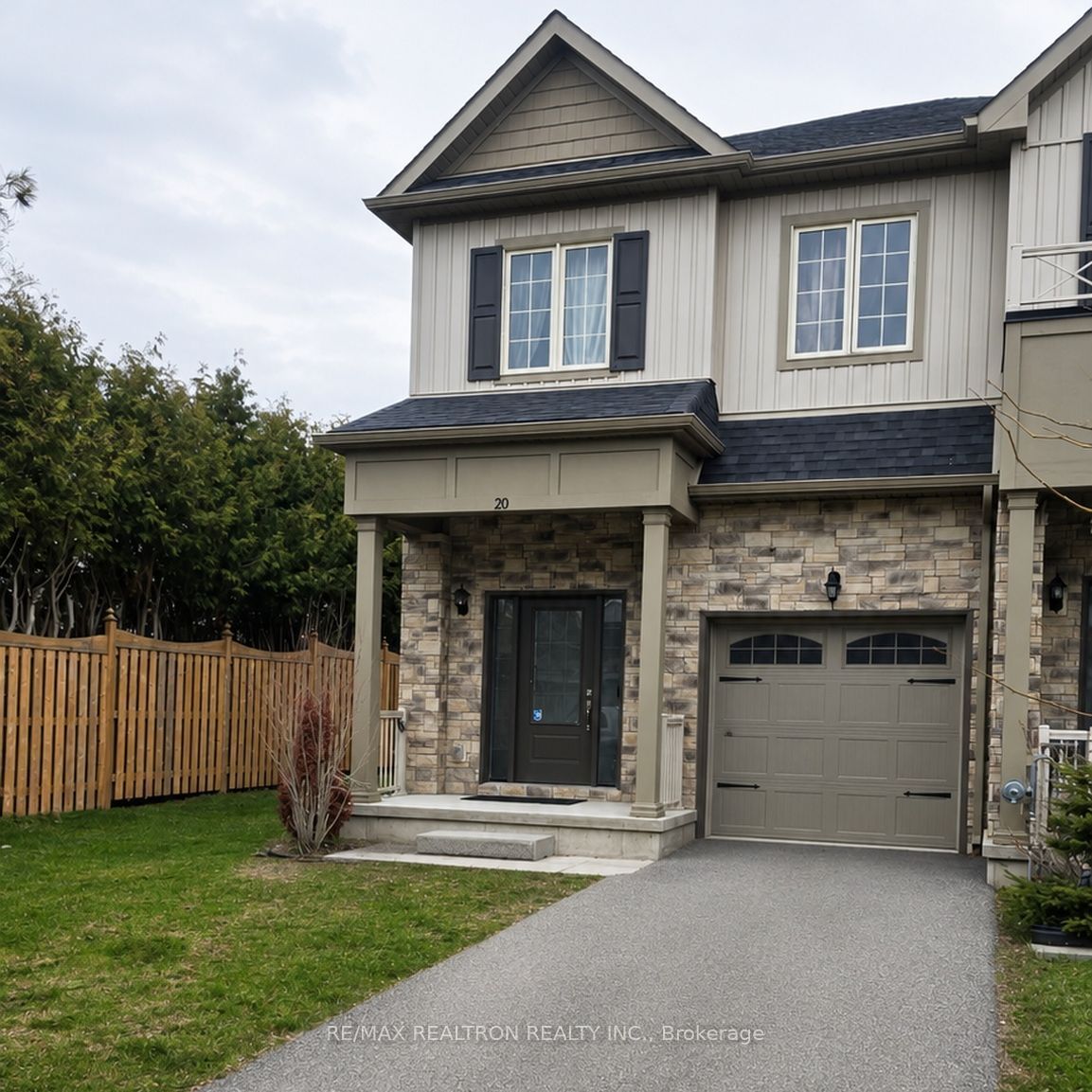 Additional image 2 of 20 Churchlea Mews, Orillia, ON, L3V 8K9