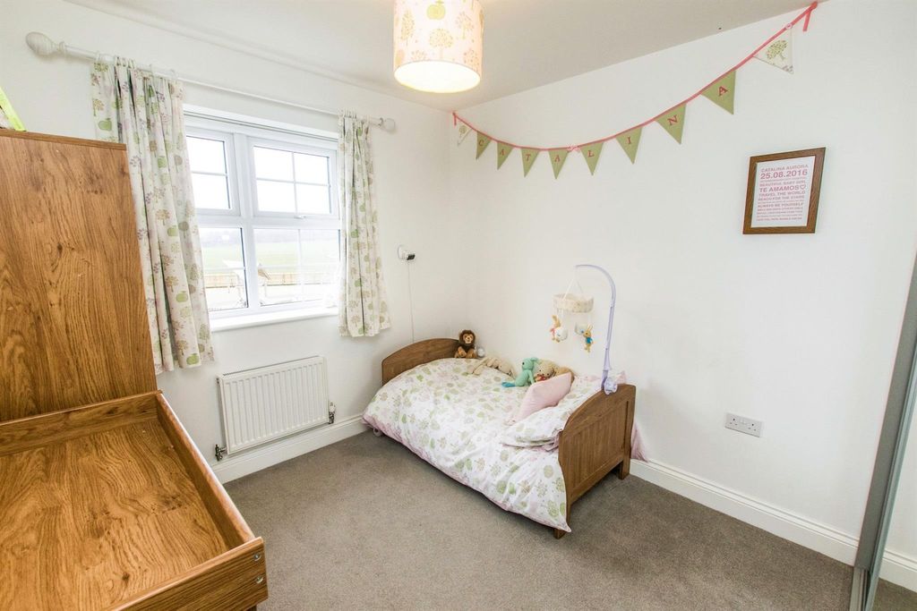 Additional image 11 of 4 bed town house to rentLangton Walk, Stamford PE9