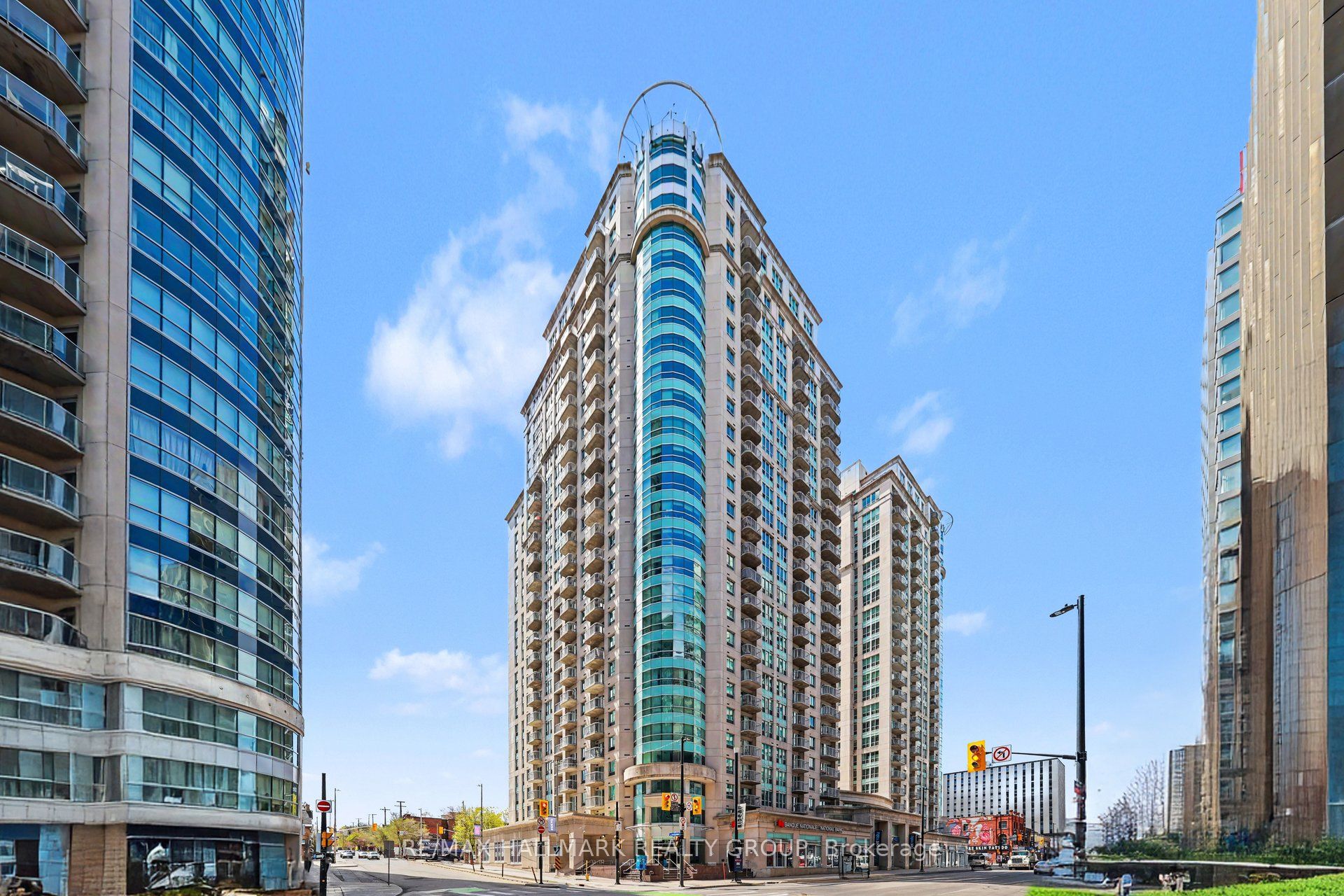 Additional image 2 of 1304A-234 Rideau Street, Ottawa, ON, K1N 0A9