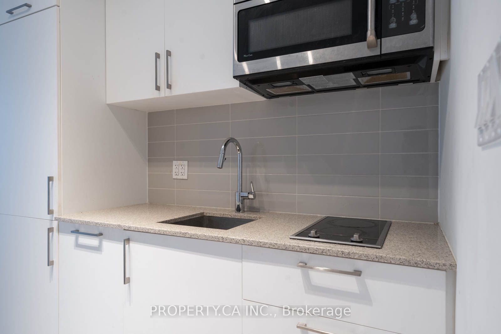 Additional image 6 of 319E-576 Front Street W, Toronto, ON, M5V 1C1