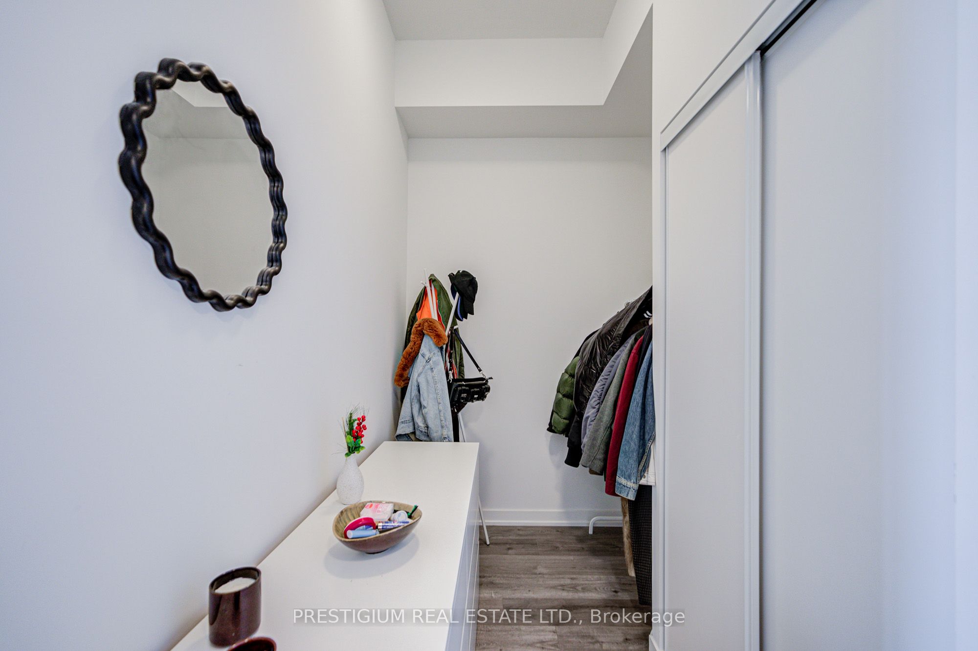 Additional image 6 of 1311-285 Dufferin Street, Toronto, ON, M6K 0J2