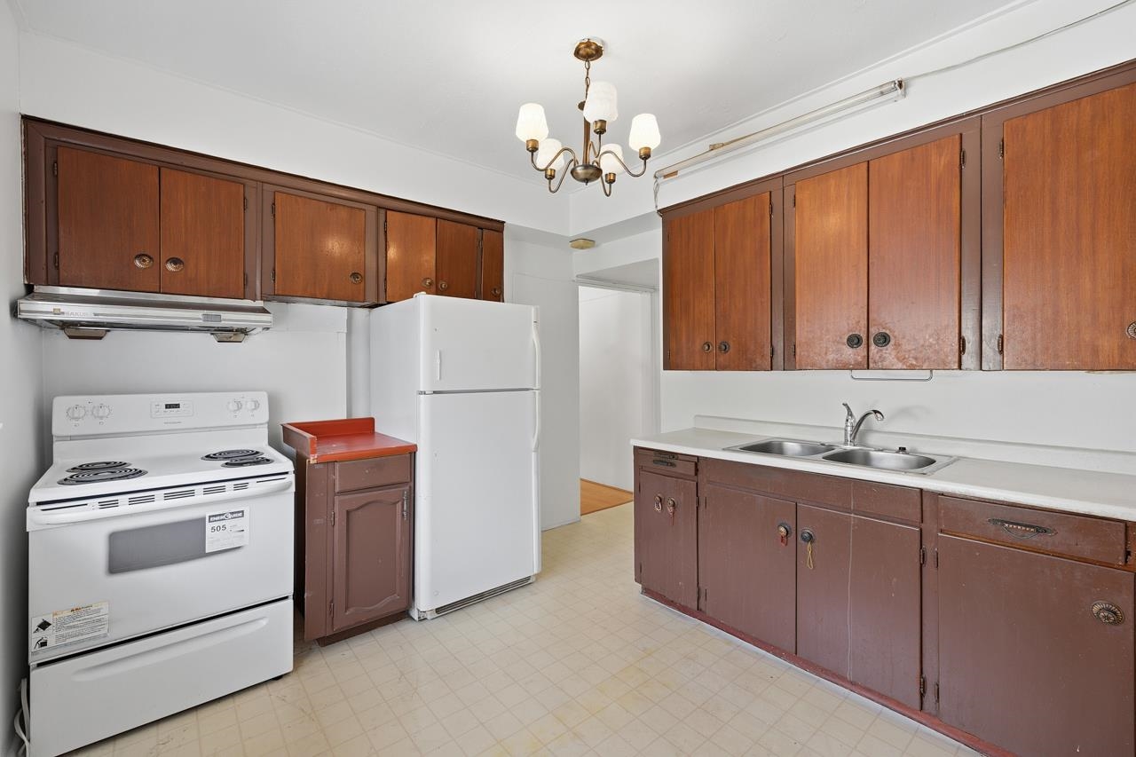 Additional image 6 of 1016 18th Avenue E, Vancouver, BC, V5V 1H1