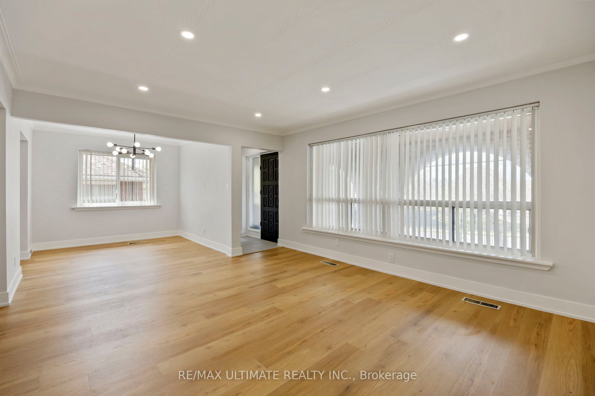 Additional image 5 of 129 Culford Road, Toronto, ON, M6M 4K6