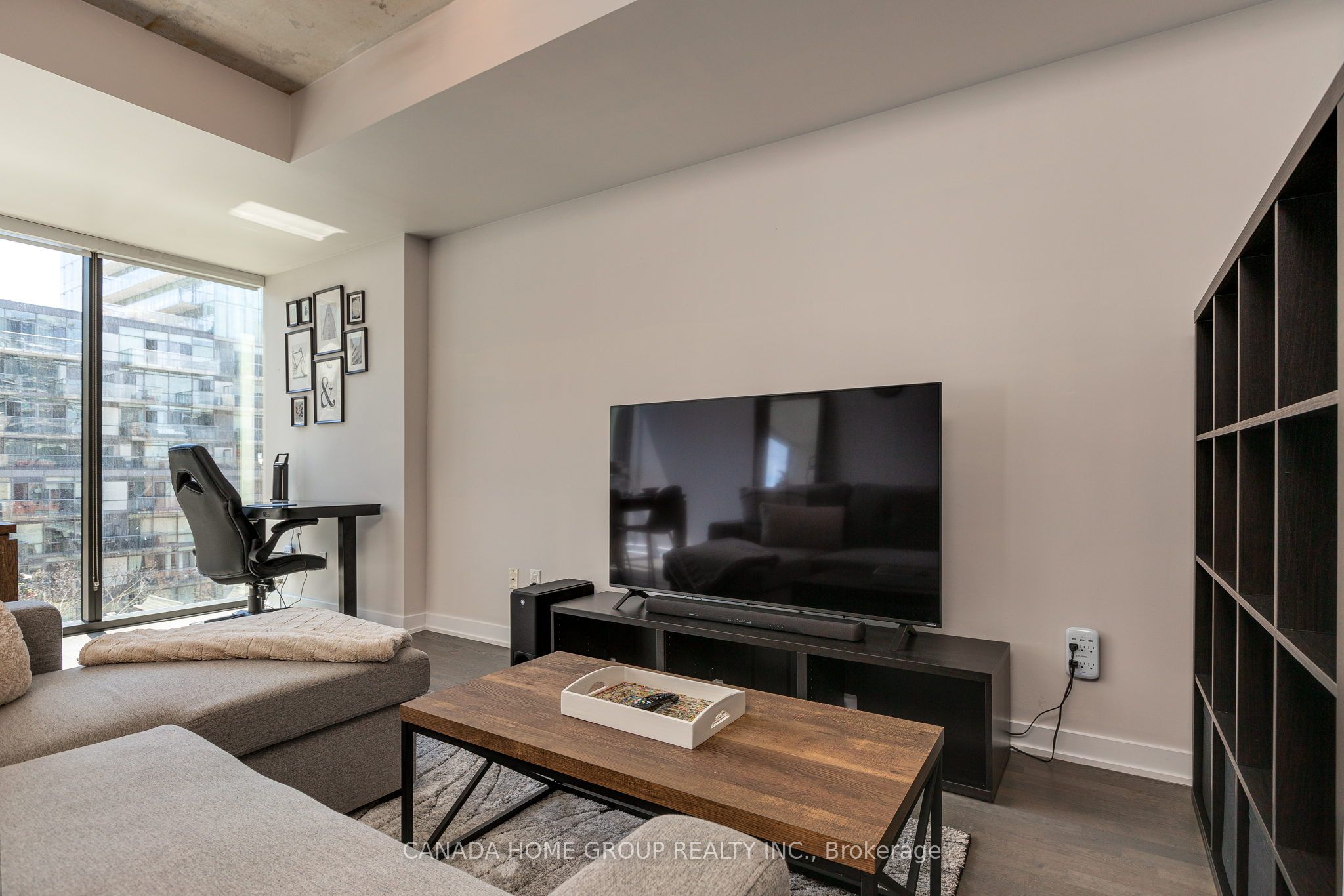 Additional image 4 of 514-629 King Street W, Toronto, ON, M5V 0G9