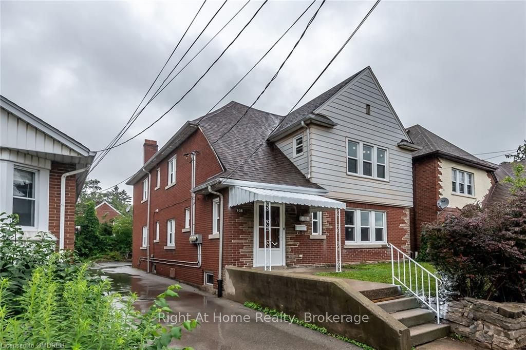 Additional image 3 of 2 Room #1-104 Longwood Road S, Hamilton, ON, L8S 1S6