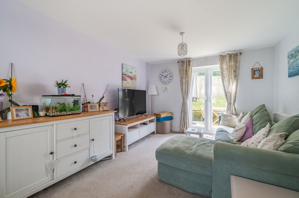 Additional image 4 of 3 bed semi-detached house for saleBroad Street, Chard, Somerset TA20