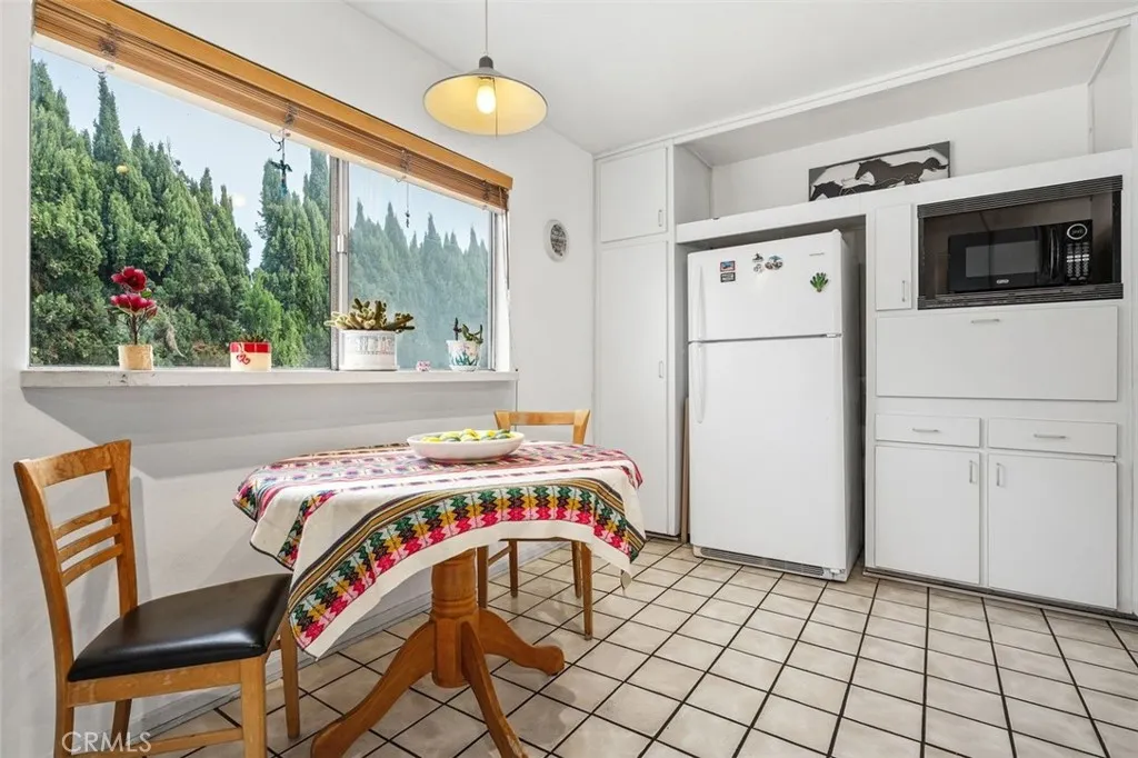 Additional image 5 of 4916 McConnell Avenue, Los Angeles, CA 90066