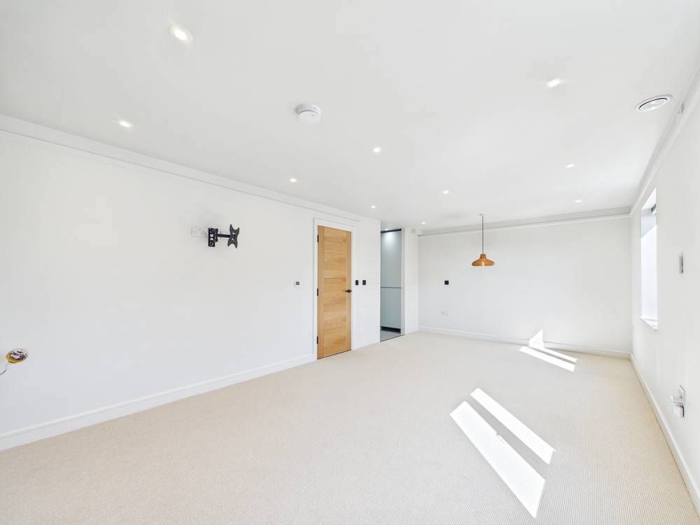 Additional image 21 of 4 bed flat to rentCoytes Gardens, Ipswich, Suffolk IP1