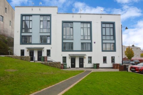 Pembroke Lane, Plymouth, Devon PL1