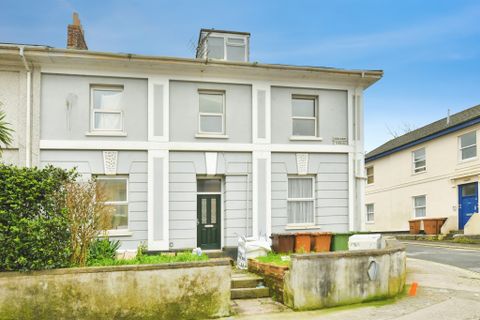 North Road West, Plymouth PL1