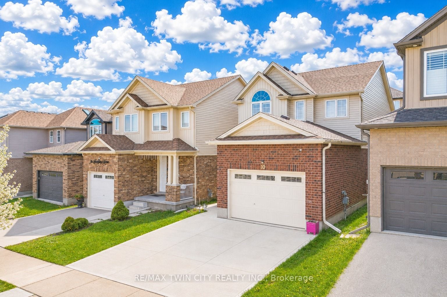 Additional image 2 of 10 Sandybay Avenue, Kitchener, ON, N2A 0H7