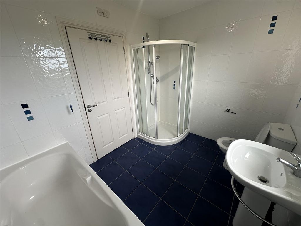 Additional image 17 of 4 bed detached house to rentLogan Gardens, Ballyclare BT39