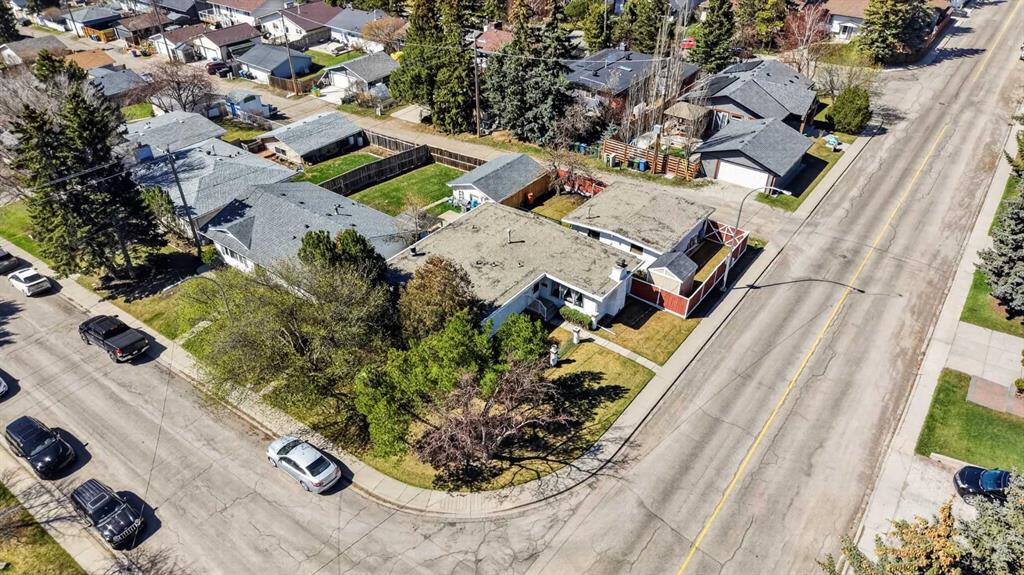Additional image 3 of 6451 70 Street NW, Calgary, AB, T3B 3J5