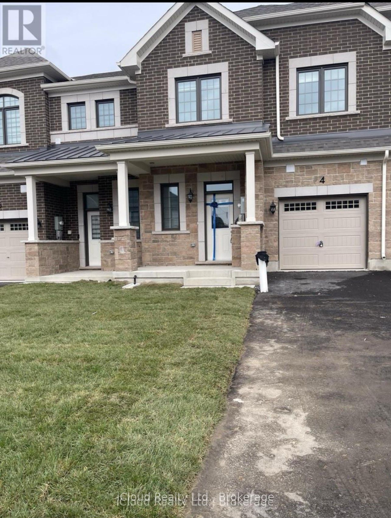 44 Foxley Heights, Barrie, ON, L9S 0Z8 photo 2