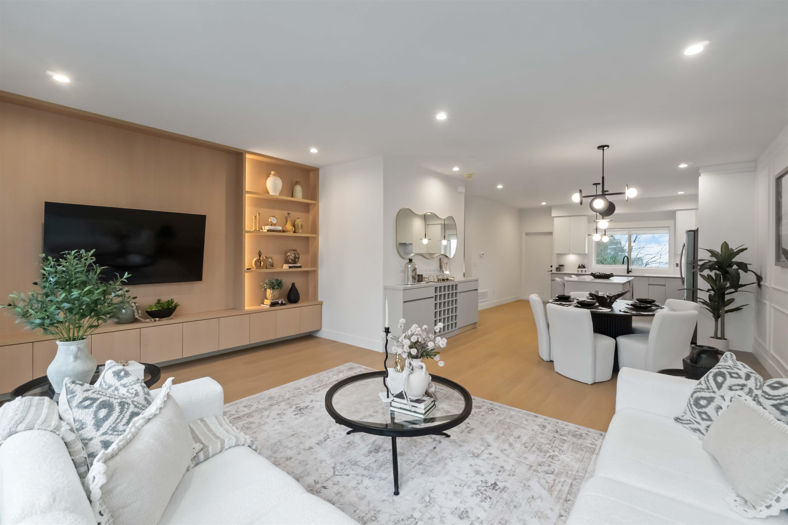 Additional image 3 of 113-34588 Marshall Road, Abbotsford, BC, V2S 3N3
