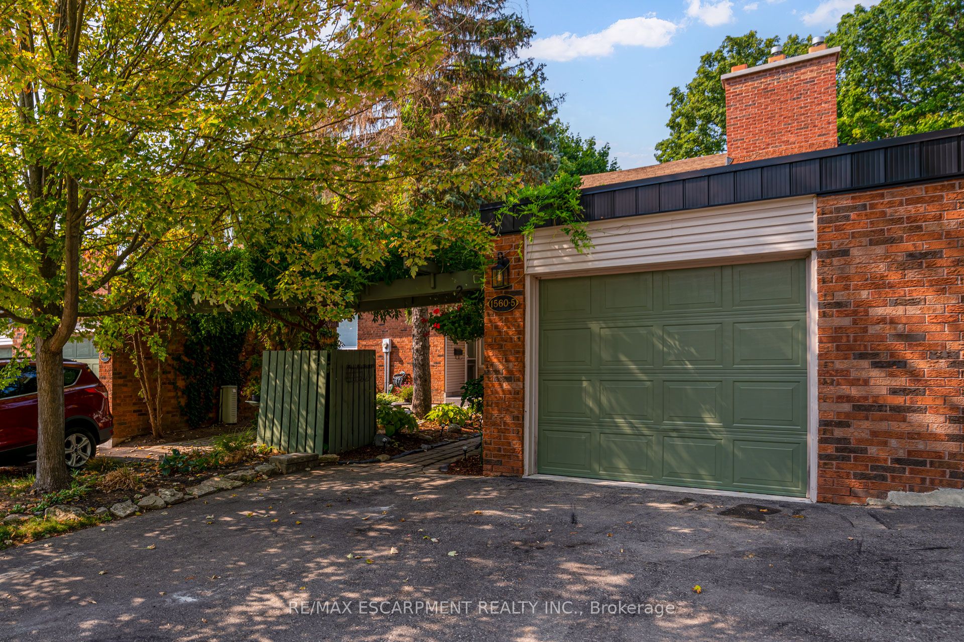 Additional image 2 of 5-1560 Kerns Road, Burlington, ON, L7P 3A7