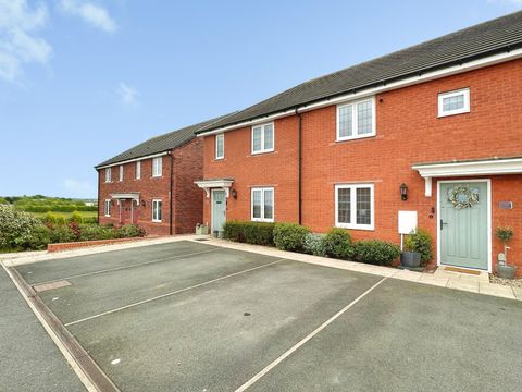 Marshall Way, Bilbrook, South Staffordshire WV8