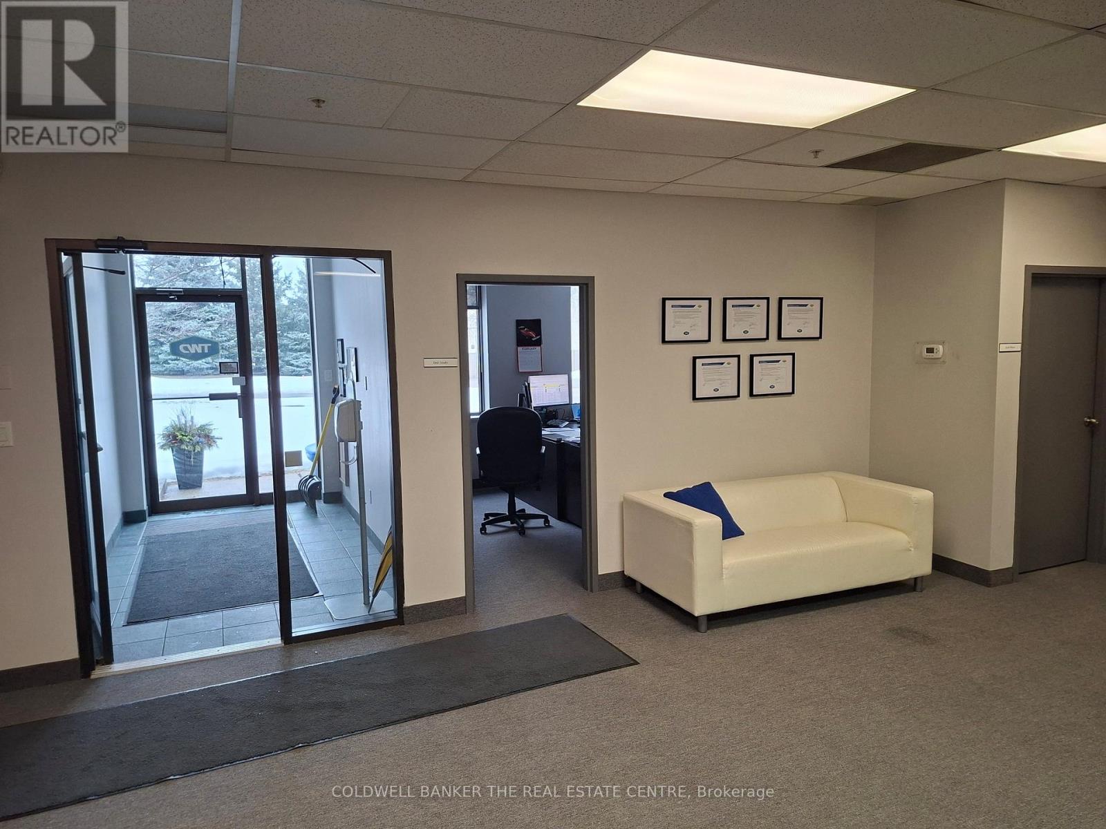 Additional image 6 of 920 Sheldon Court East, Burlington, ON, L7L5K6