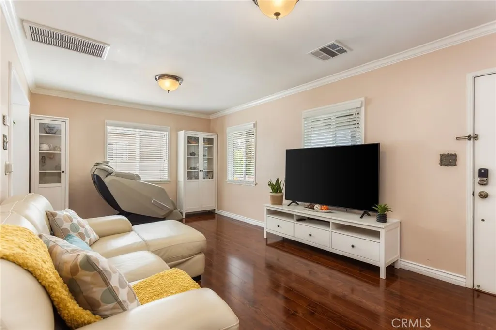 Additional image 4 of 1632 W Gardena Boulevard, Gardena, CA 90247